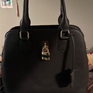 Elegant Black Leather Handbag